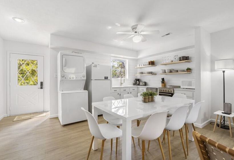 Tranquil Woods Retreat Branson