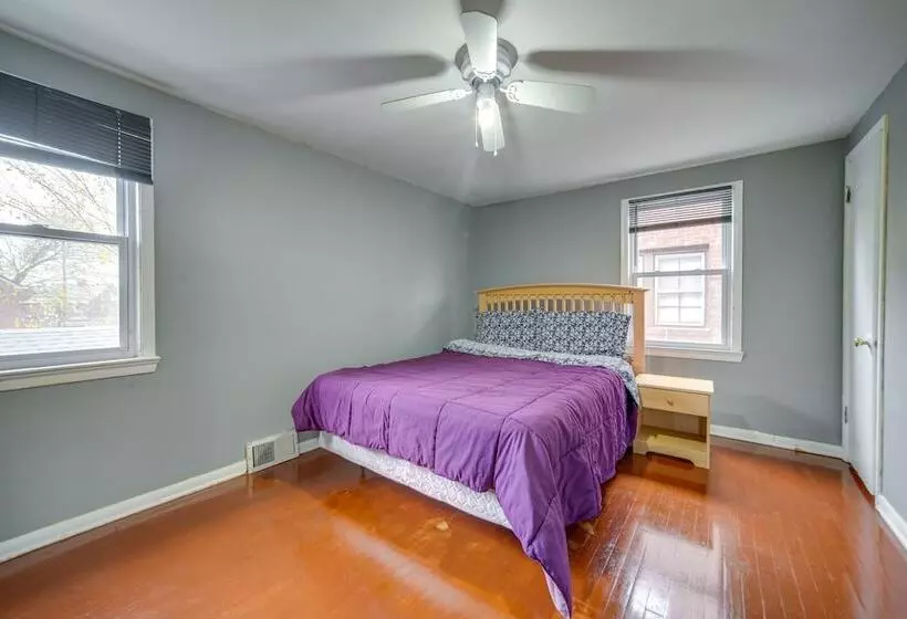 University Heights Home Near Downtown Cleveland!