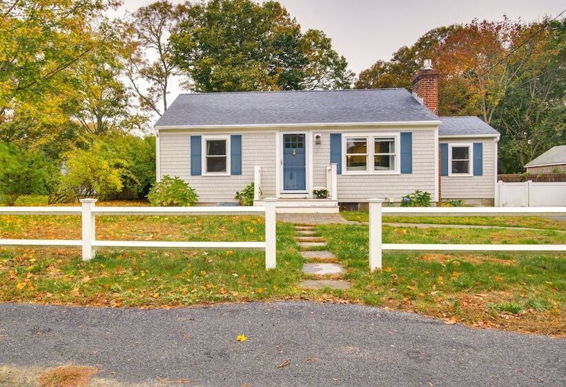 West Yarmouth Cottage W/ Gas Grill: Walk To Beach!