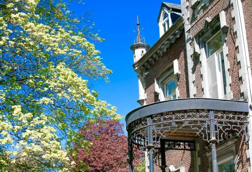 تختخواب و صبحانه Château Chevalier Des Montys