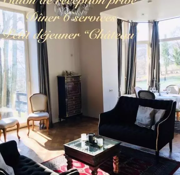 تختخواب و صبحانه Château Chevalier Des Montys