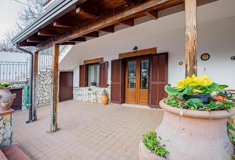 住宿加早餐  Countryhomeantonella