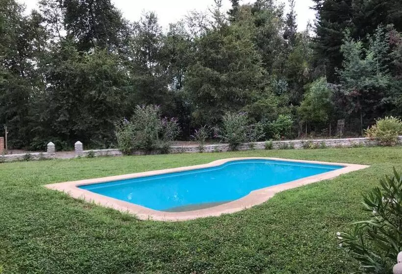 ホテル Cabañas Hosteria De Vilches