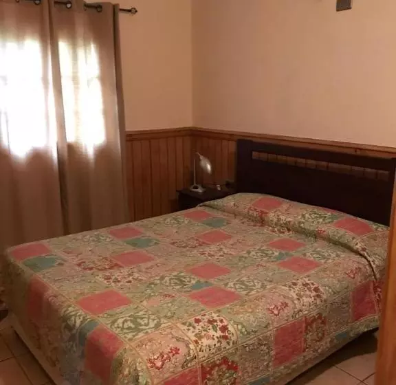 ホテル Cabañas Hosteria De Vilches