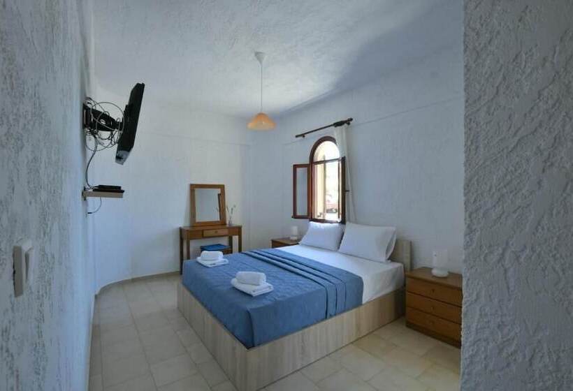 בית מלון כפרי Galini Apartments