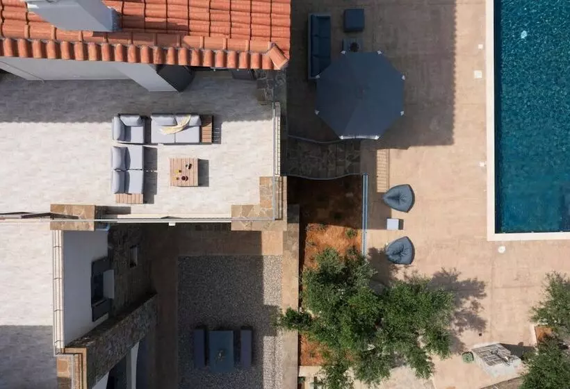 Modone Villas In Peloponnese