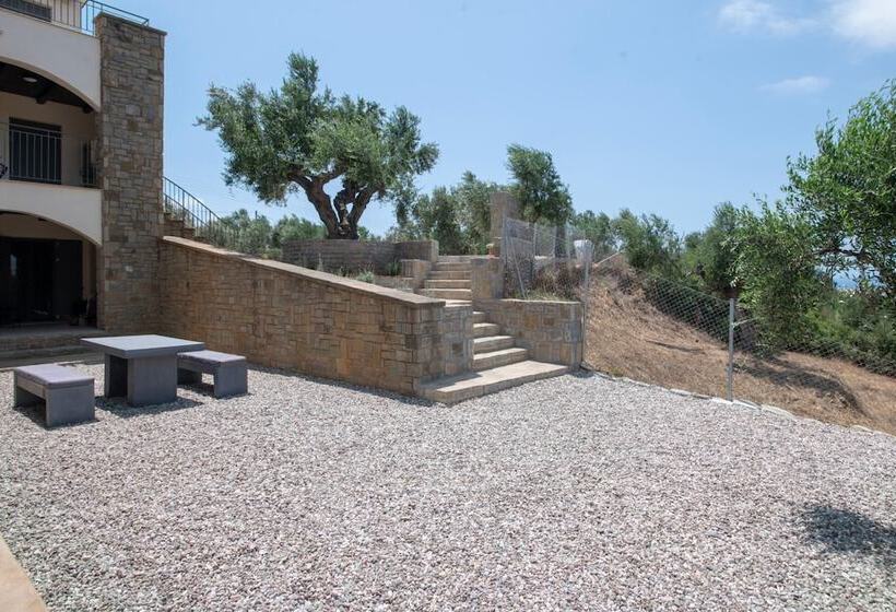 Modone Villas In Peloponnese