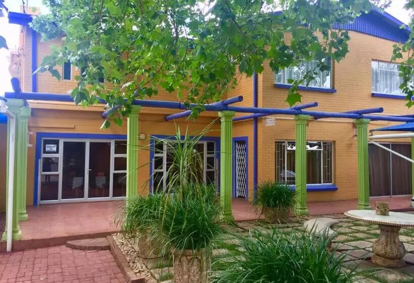 Majatalo Janke Guest House