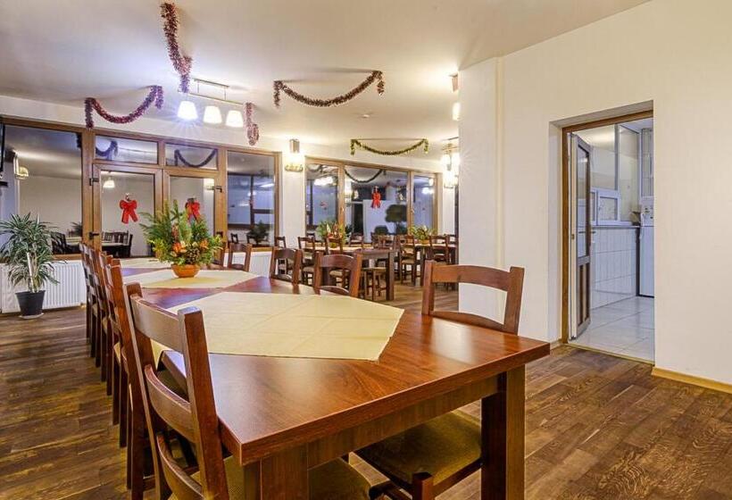 펜션 Panorama Pietrei Craiului