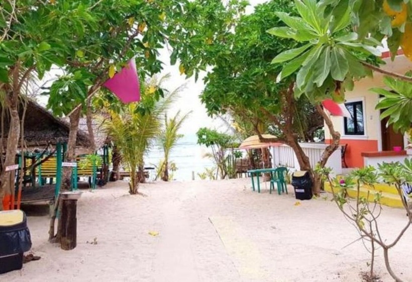 ペンション Traditional Filipino Cottages