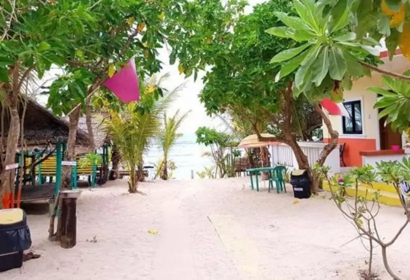 Majatalo Traditional Filipino Cottages