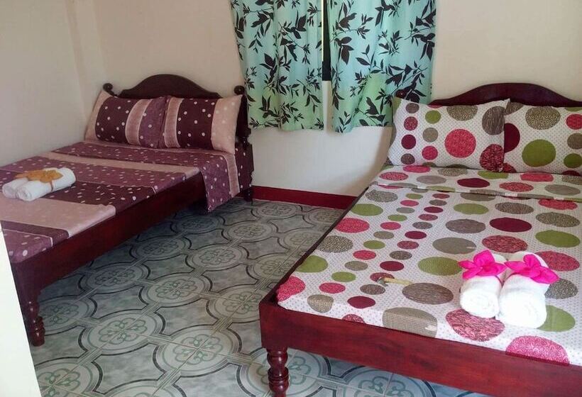 ペンション Traditional Filipino Cottages