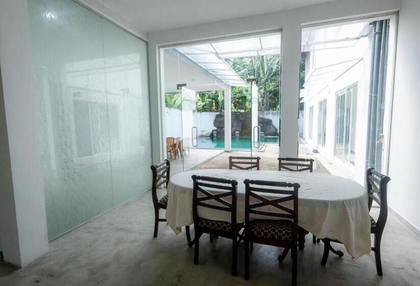 بنسيون Villa 38 By Royal Exotic Ceylon