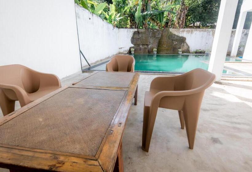 بنسيون Villa 38 By Royal Exotic Ceylon