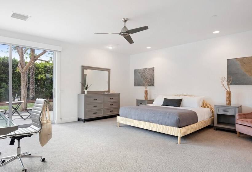 Polo Villa 7 By Avantstay Features Entertainer S Backyard + Game Room 260316 5 Bedrooms