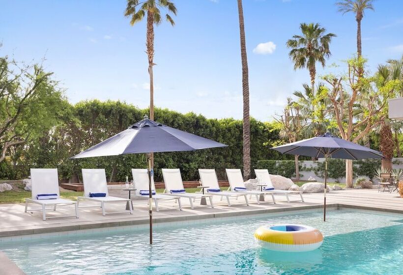 Polo Villa 7 By Avantstay Features Entertainer S Backyard + Game Room 260316 5 Bedrooms