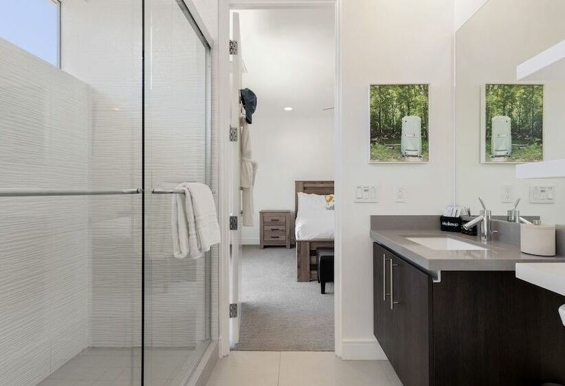 Polo Villa 7 By Avantstay Features Entertainer S Backyard + Game Room 260316 5 Bedrooms