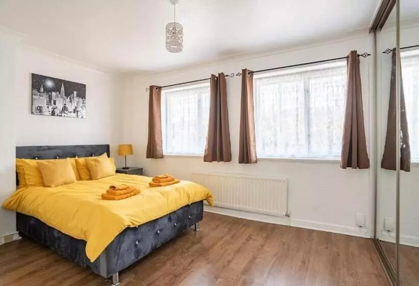 اقامتگاه Cosy House Near Lea Hall Train Station Bhx Nec Nia