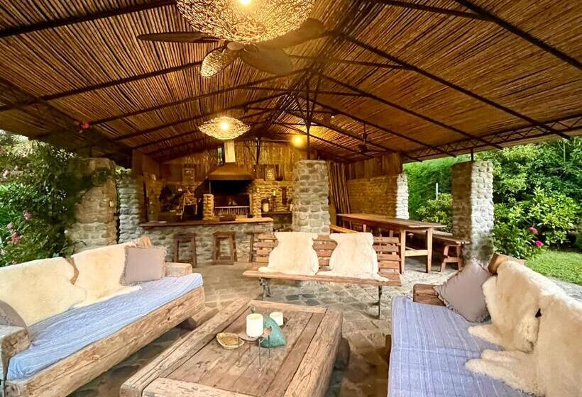 Bed and Breakfast Casona La Fogonera