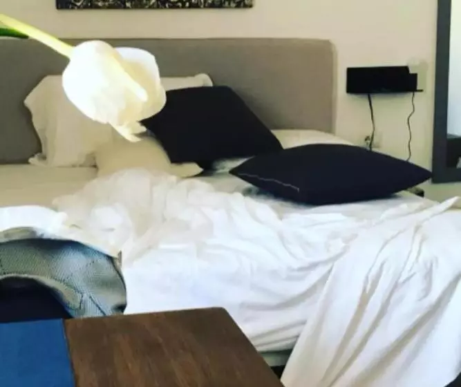 Aamiaismajoitus (B&B) Cbh Sicitaly Group