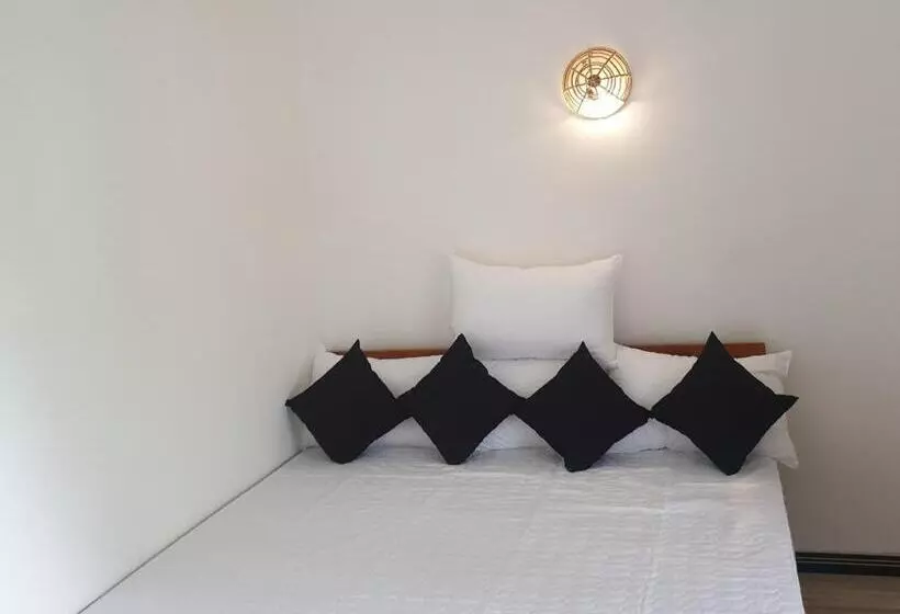 ベッドアンドブレックファースト Room With Private Bathroom