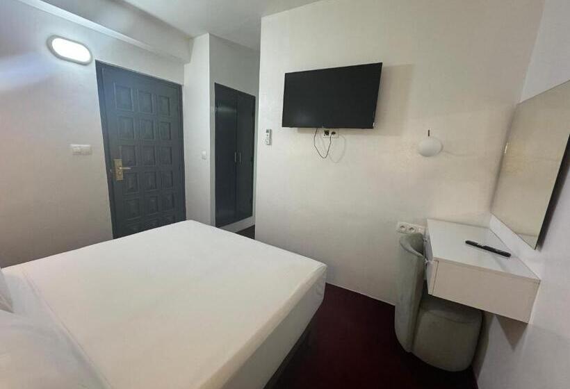 Hôtel Crystal Boulevard Single/double