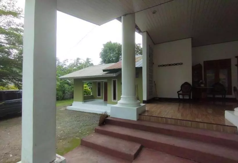 ホテル Oyo 93618 Homestay Bonjeruk