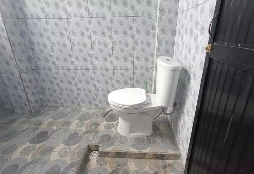 ホテル Oyo 93638 Lotus Guest House