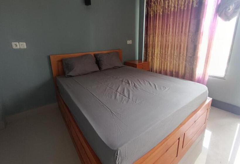 Hotel Oyo 93638 Lotus Guest House