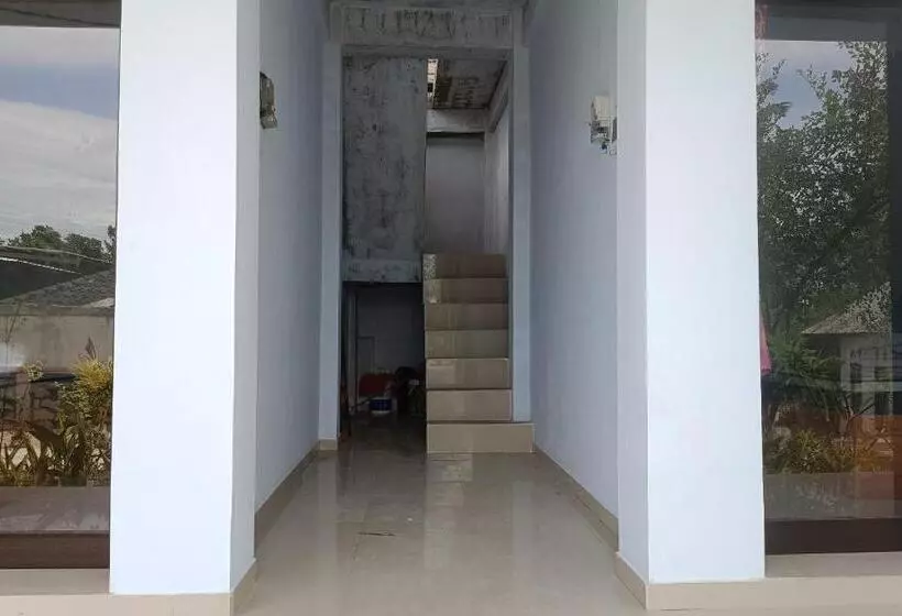 ホテル Oyo 93638 Lotus Guest House