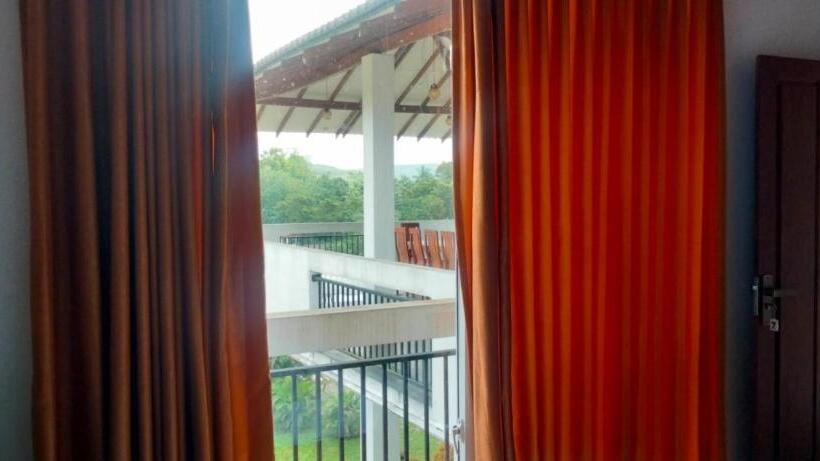 فندق Rock View Inn