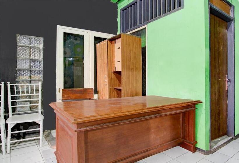 Szálloda Spot On 93606 Juan Kostel 3