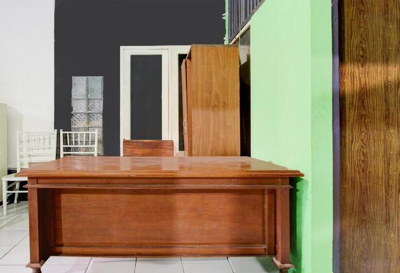 Szálloda Spot On 93606 Juan Kostel 3