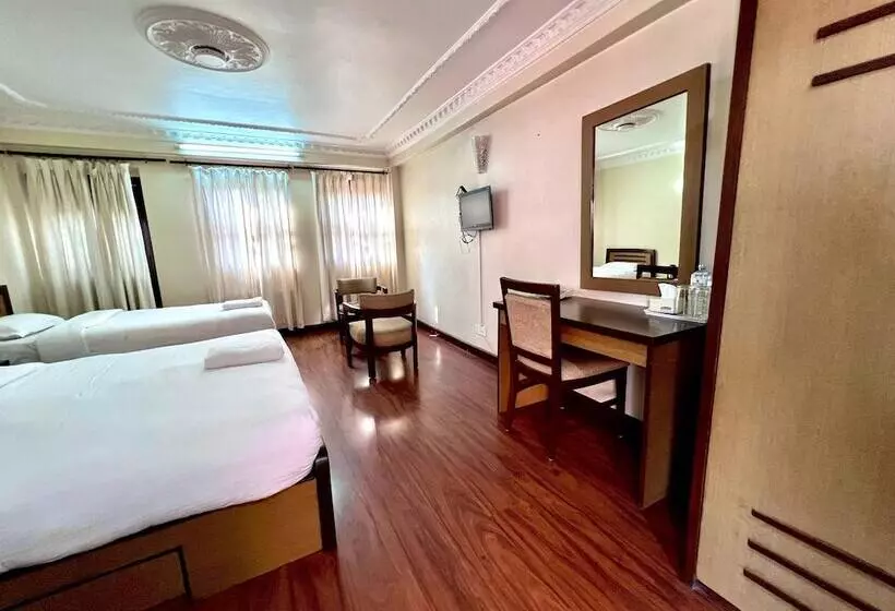 هتل Taleju Grand