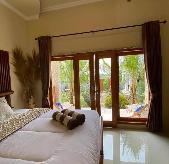 ペンション Sumbul View Surfcamp