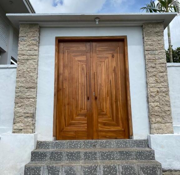 Пансион Sumbul View Surfcamp