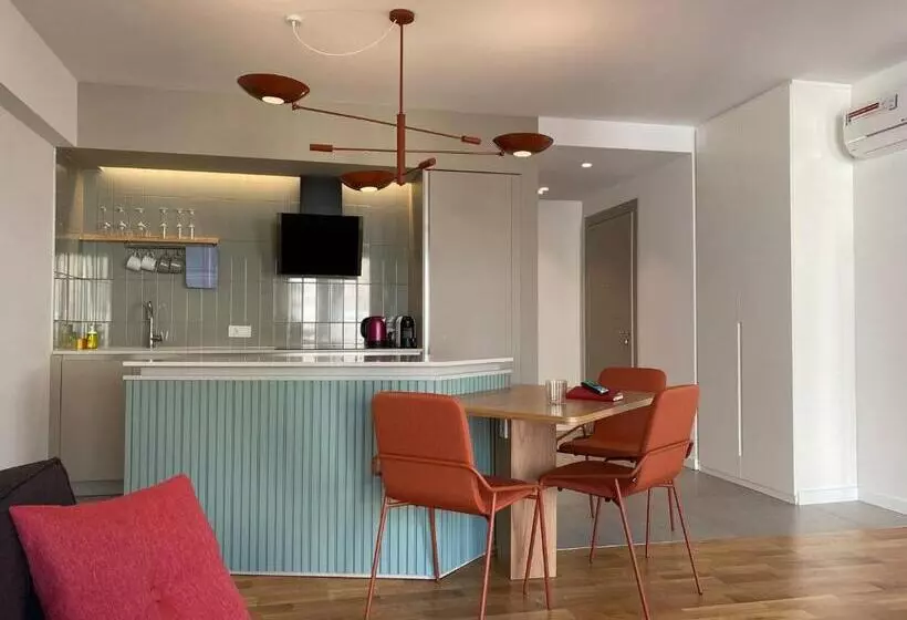 B Suites