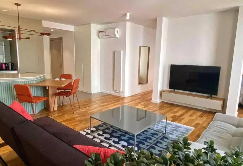 B Suites