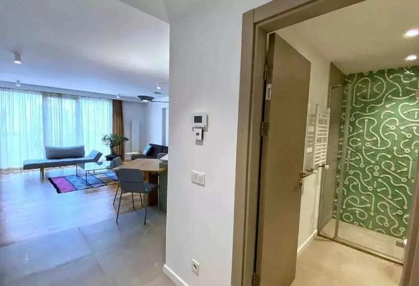 B Suites