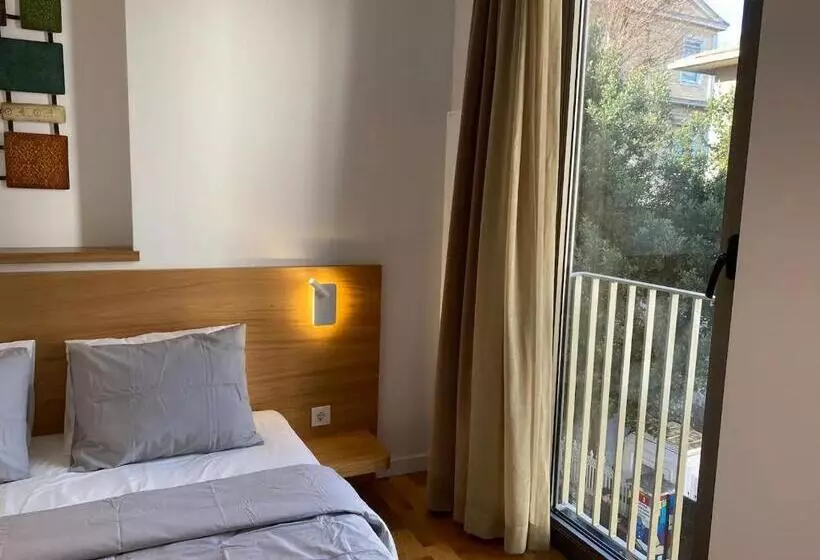 B Suites