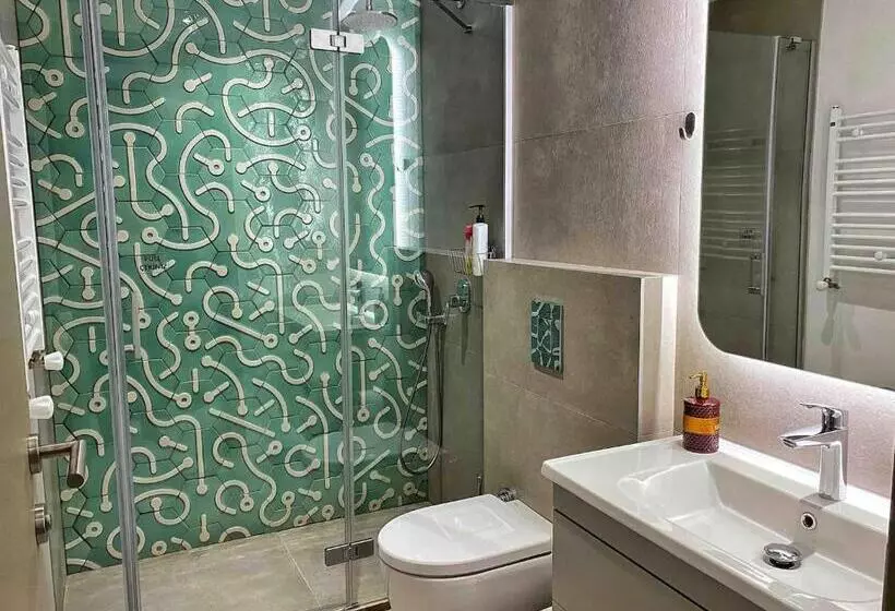 B Suites