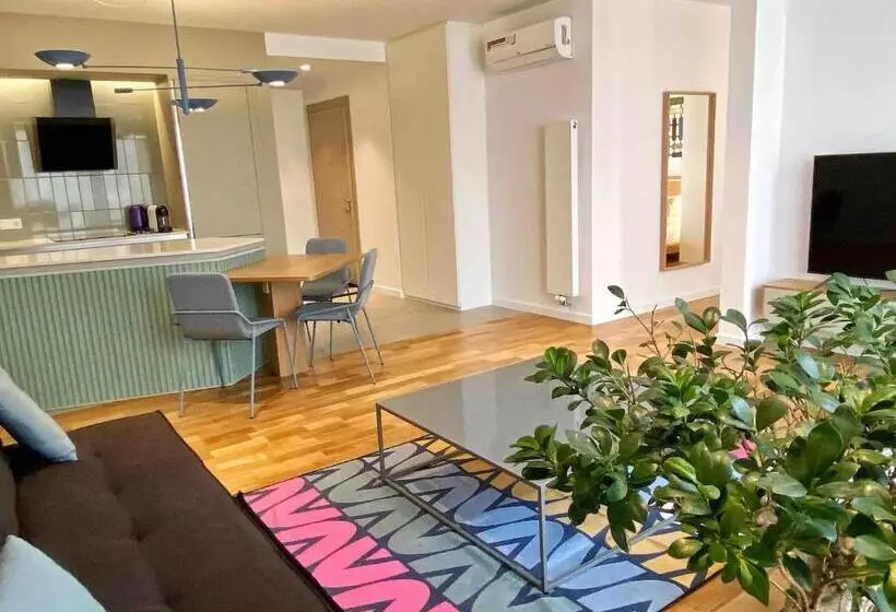 B Suites