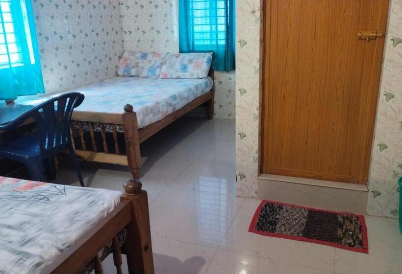 צימר Happy Tourist Home And Dormitory Neyyardam