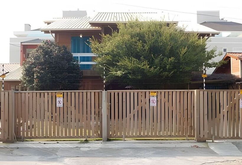 ベッドアンドブレックファースト Pouso Do Guarani   200m Do Mar|wifi|ar Cond