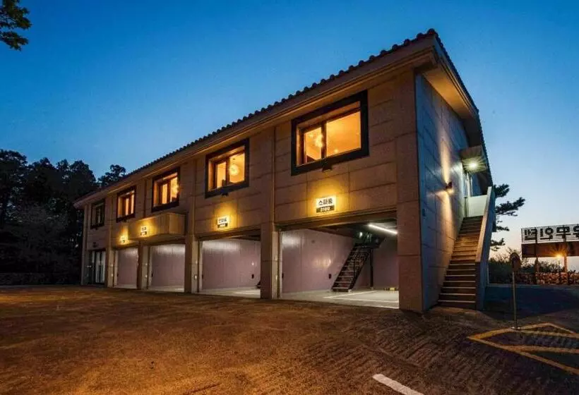 For You Self Service Motel