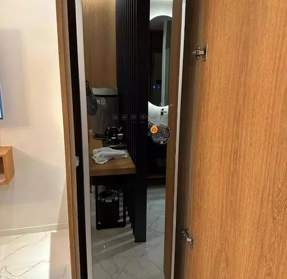 For You Self Service Motel