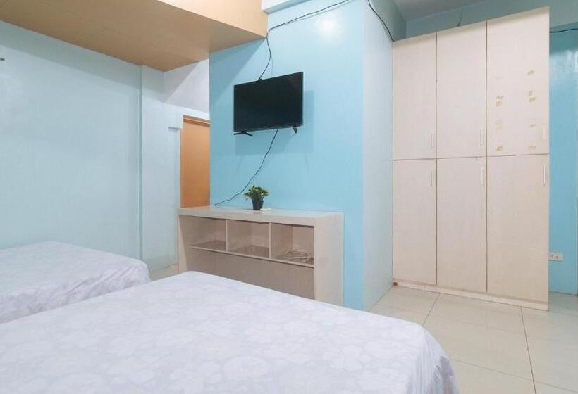 בית מלון כפרי Cm Apartelle Iloilo International Airport By Reddoorz