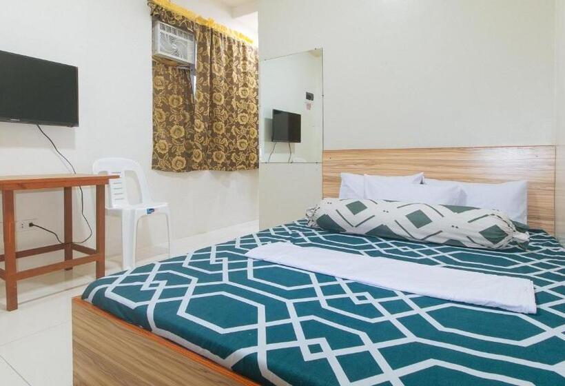 בית מלון כפרי Cm Apartelle Iloilo International Airport By Reddoorz