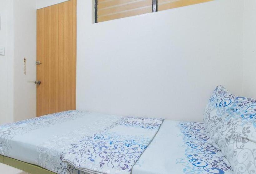 בית מלון כפרי Cm Apartelle Iloilo International Airport By Reddoorz
