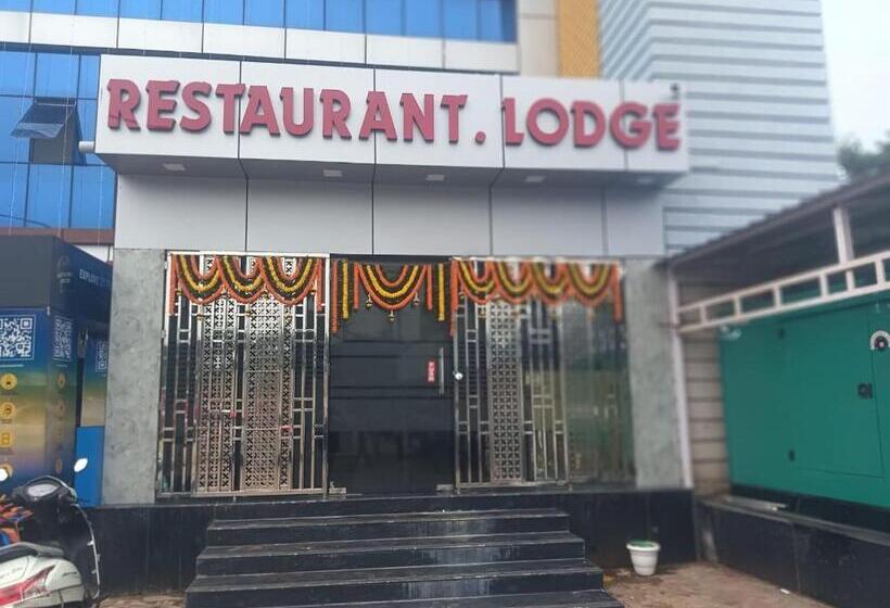 Hotell Panda Continental